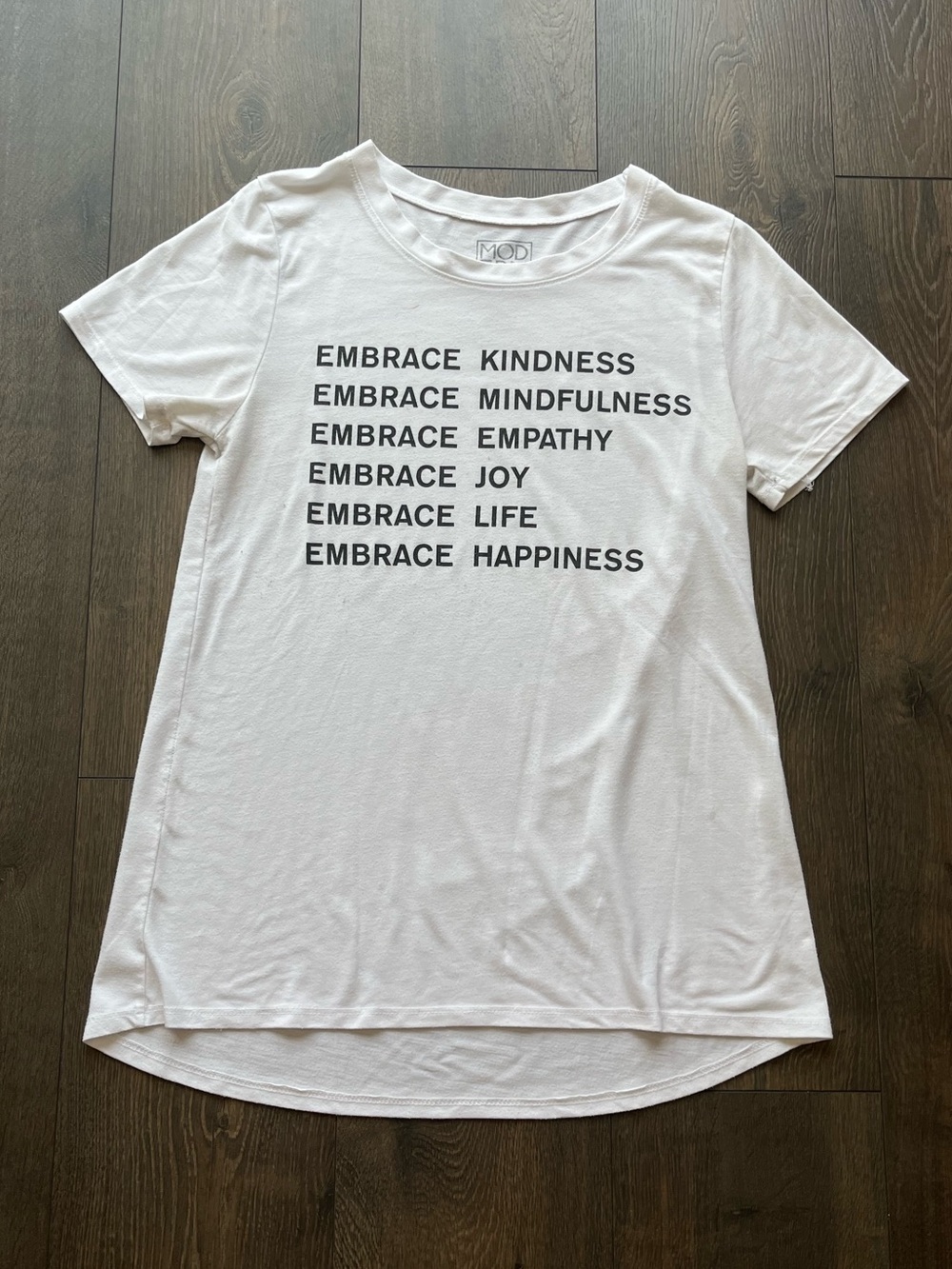 Modern Lux Graphic 'Embrace Kindness' Short Sleeve Tee